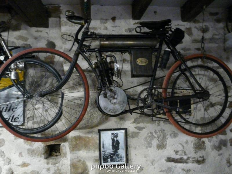 Moto fabriquée par LANDRU